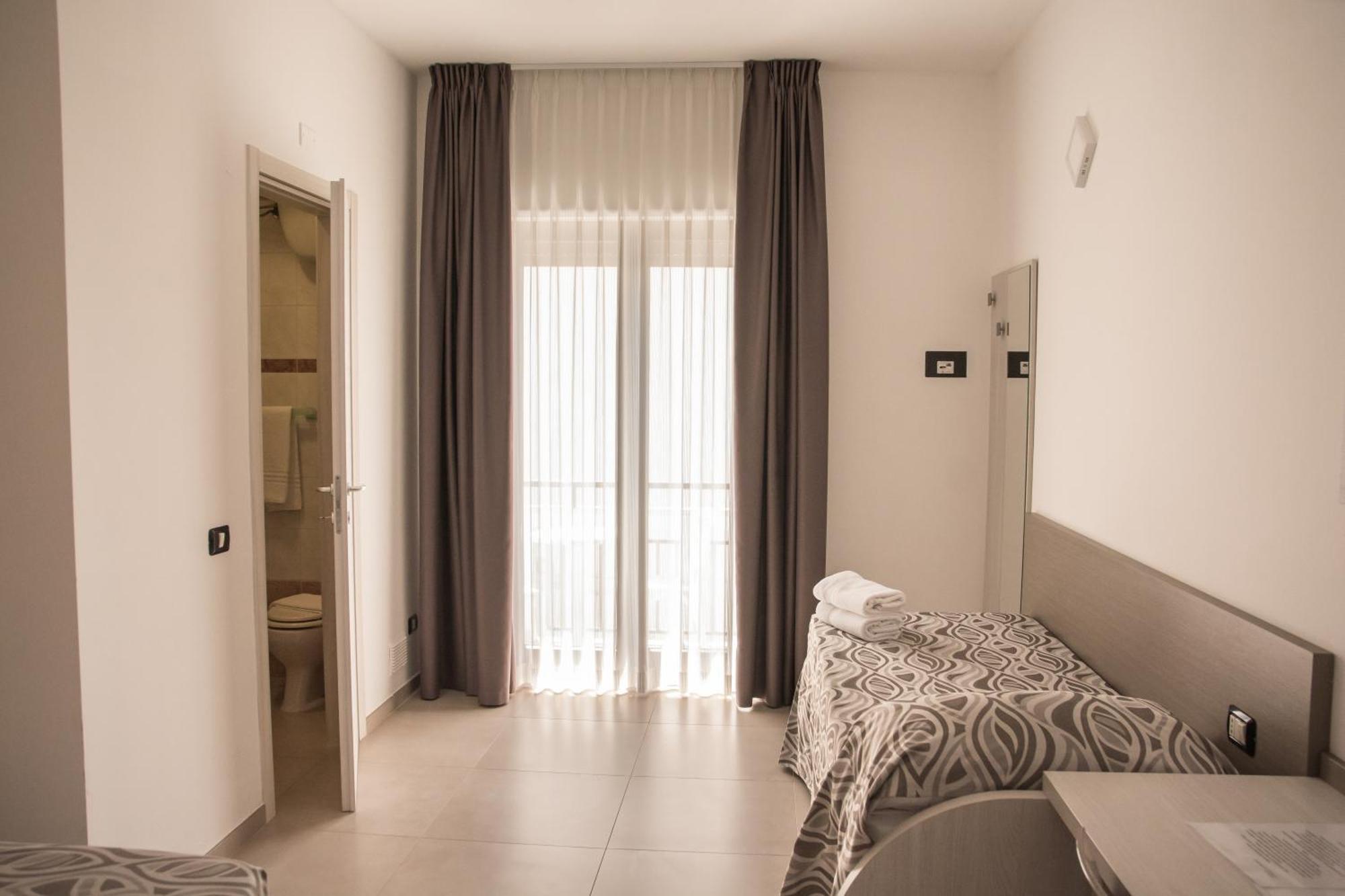 Hotel La Caravella Vieste Pokój zdjęcie
