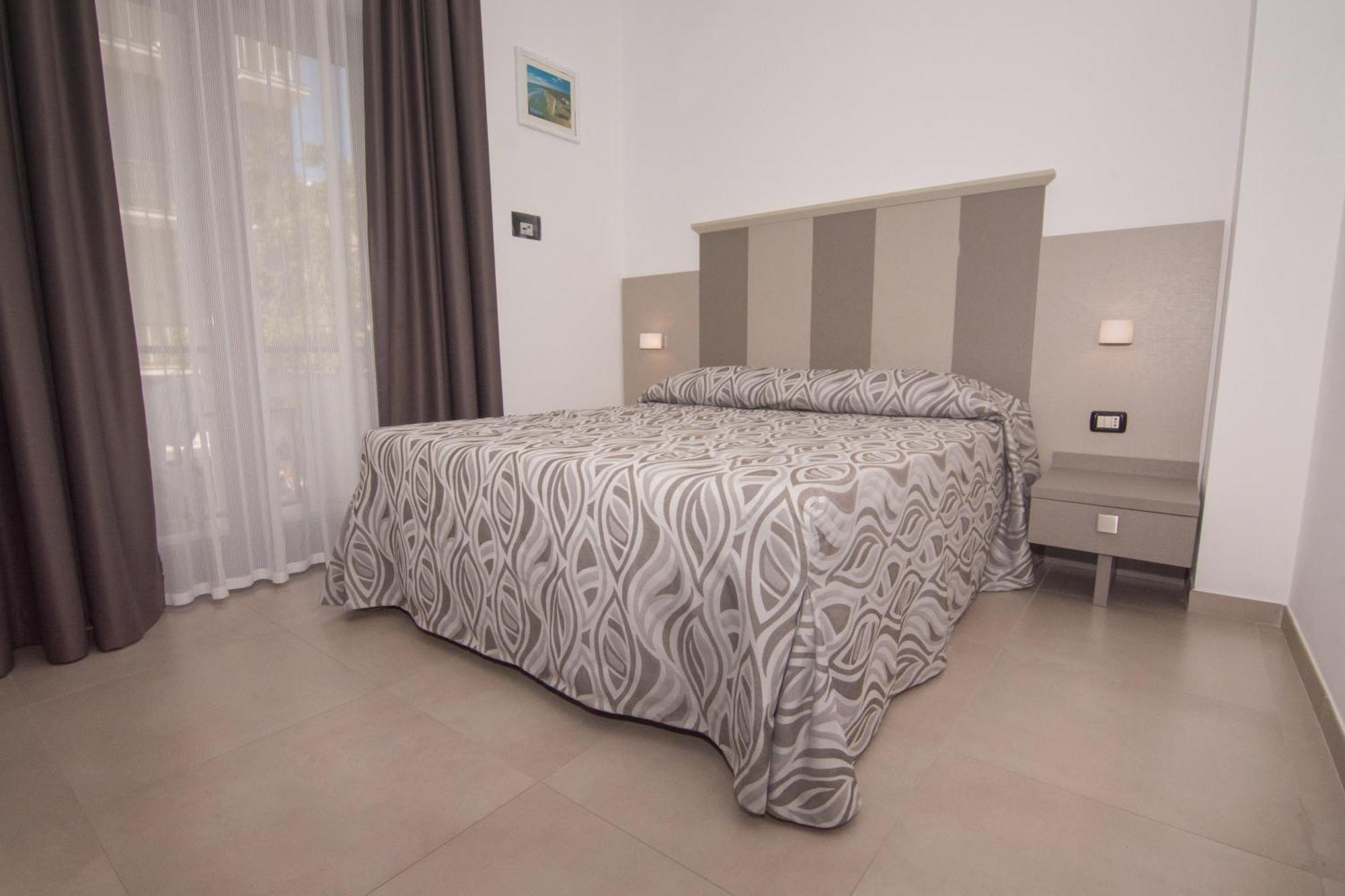 Hotel La Caravella Vieste Pokój zdjęcie