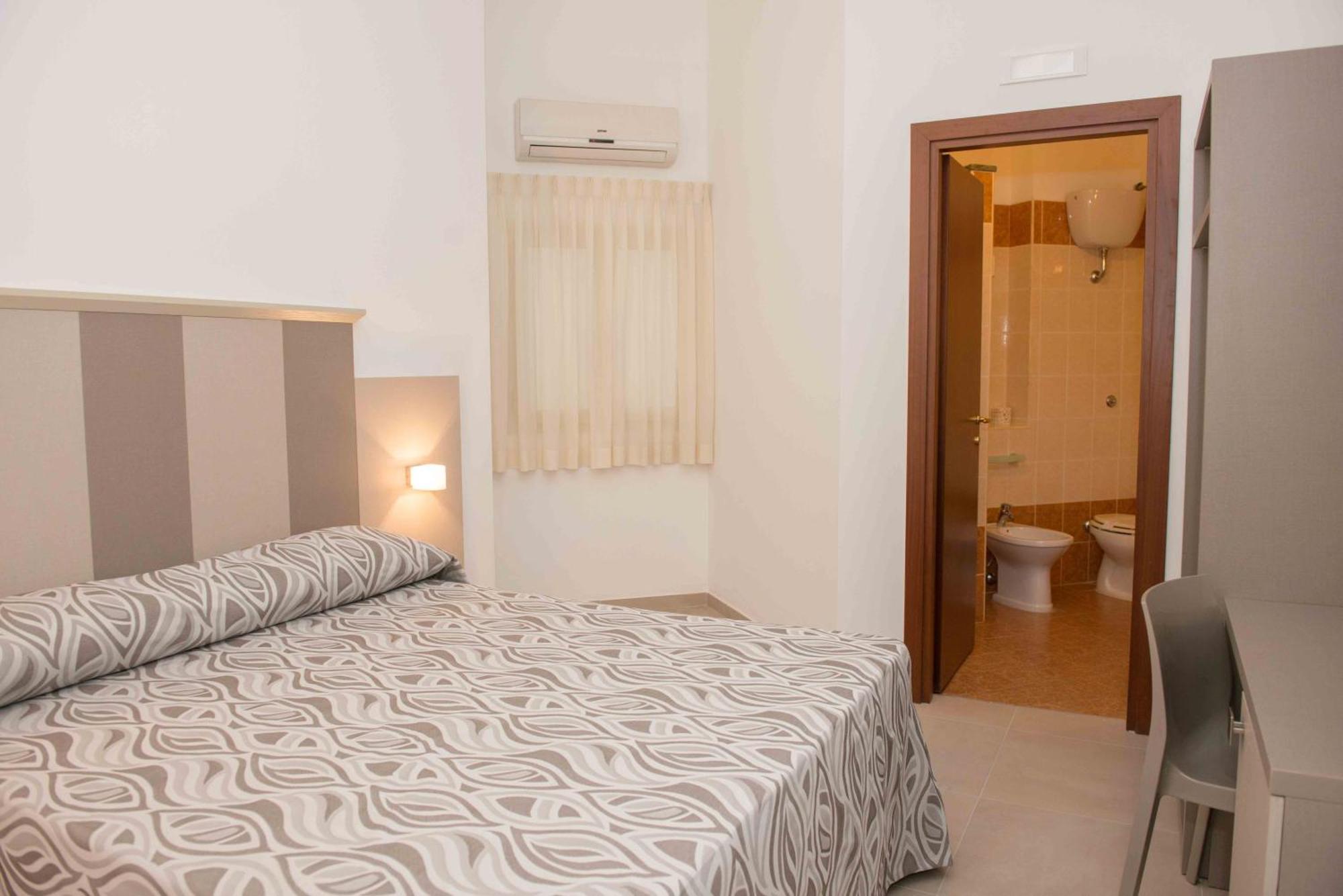 Hotel La Caravella Vieste Zewnętrze zdjęcie